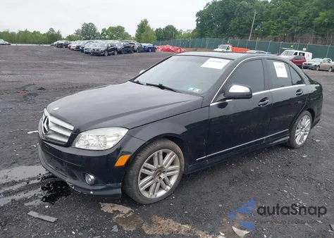2008 Mercedes-Benz C 300 Luxury 4Matic/Sport 4Matic z USA, uszkodzony, nr VIN WDDGF81X18F093780